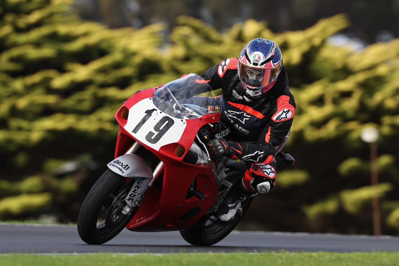 Russell on the 1998 GSXR 750